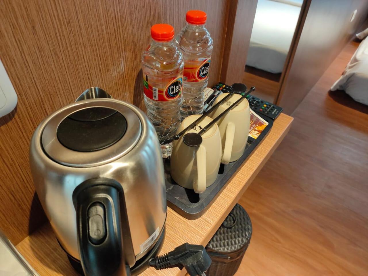 Kontena Hotel Batu  Ngoại thất bức ảnh