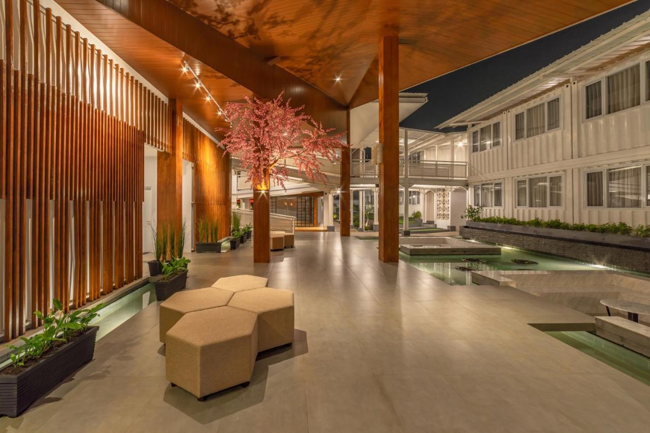 Kontena Hotel Batu  Ngoại thất bức ảnh