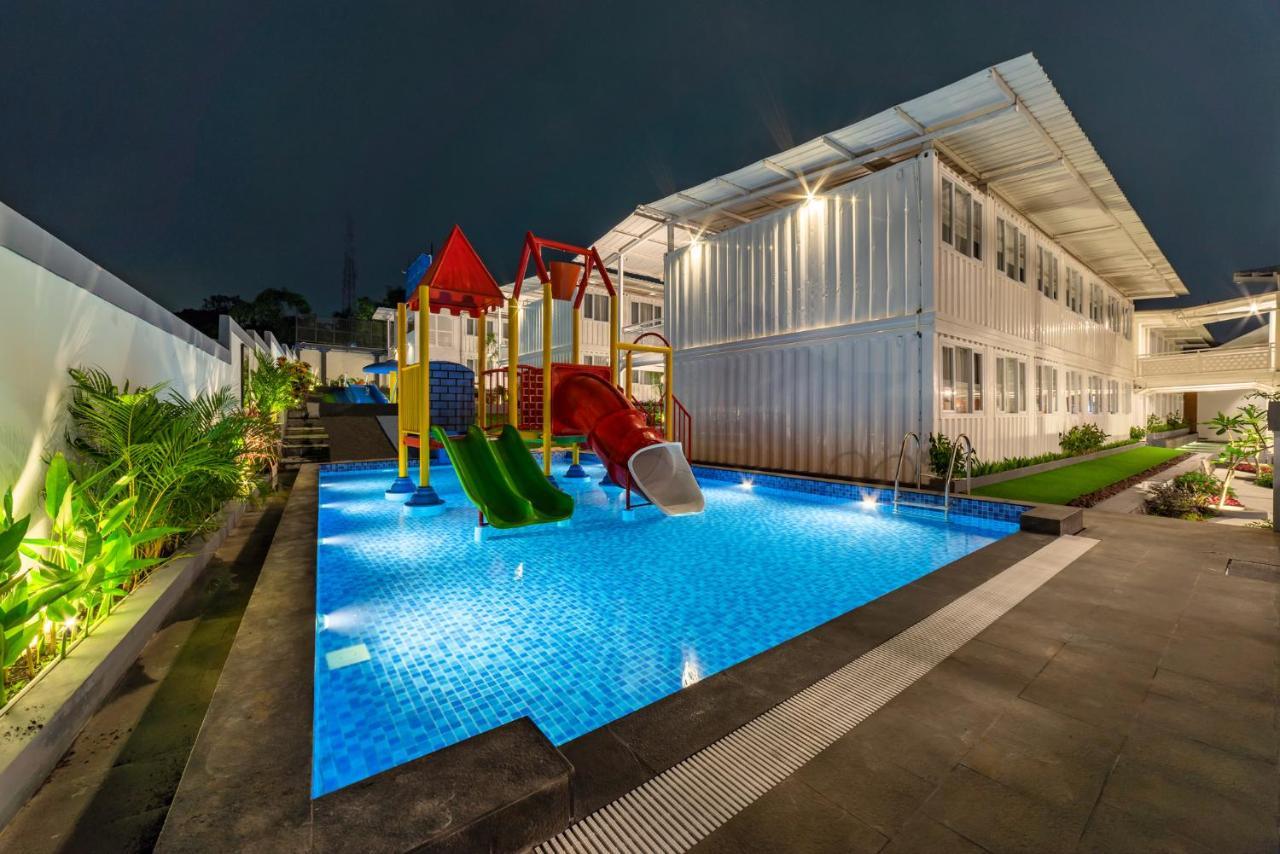 Kontena Hotel Batu  Ngoại thất bức ảnh