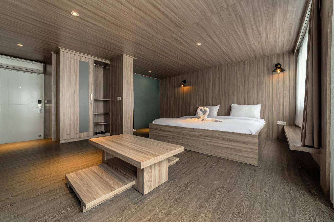 Kontena Hotel Batu  Ngoại thất bức ảnh